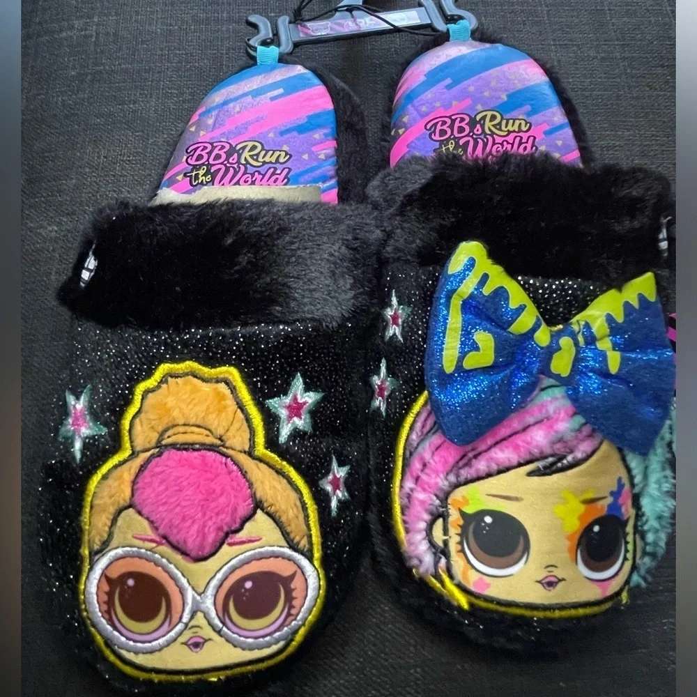 L.O.L. Surprise! Black and Pink Slippers